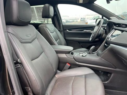 Used 2024 Cadillac XT5 Premium Luxury w/ LPO, Floor Liner Package AWD/4WD image 13