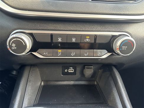 Used 2021 Nissan Altima 2.5 S image 16