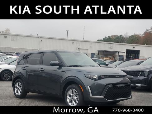 New 2025 Kia Soul LX image 1