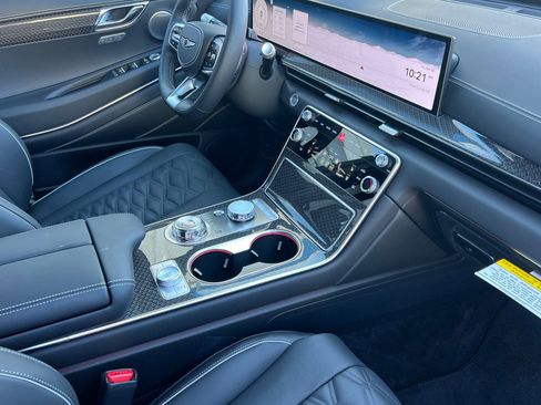 New 2025 Genesis GV80 3.5T e-SC image 19