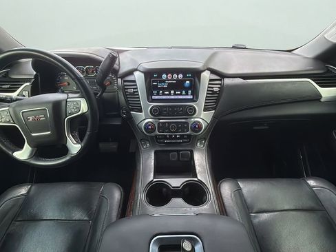 Used 2018 GMC Yukon XL SLT image 18