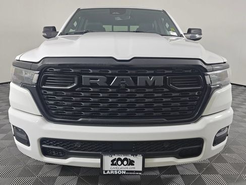 Used 2025 RAM 1500 Big Horn AWD/4WD image 8