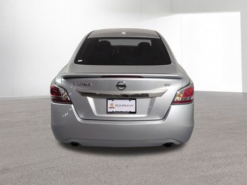 Used 2015 Nissan Altima 2.5 SV w/ Convenience Package image 33