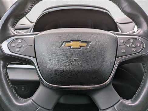 Used 2020 Chevrolet Traverse LT image 13