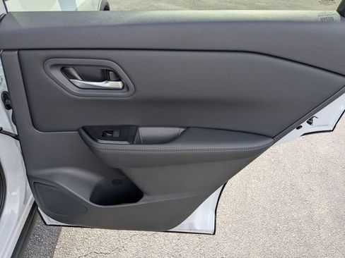 New 2026 Nissan Rogue SV w/ Cold Weather Package FWD image 29
