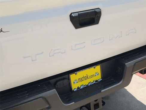 Used 2025 Toyota Tacoma SR RWD image 29