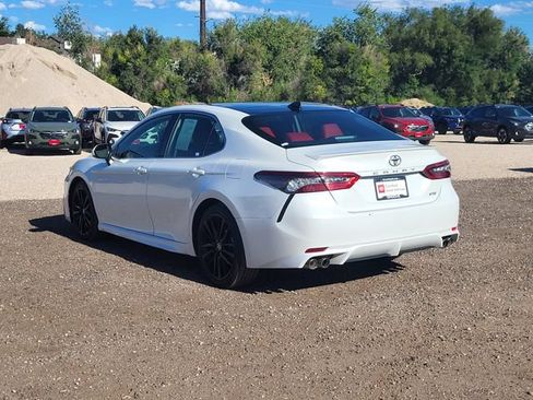 Used 2021 Toyota Camry XSE FWD image 3