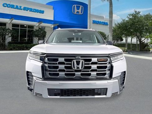New 2026 Honda Pilot TrailSport image 8