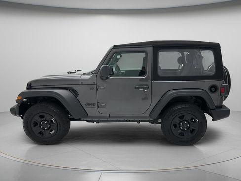 Used 2024 Jeep Wrangler Sport AWD/4WD image 8