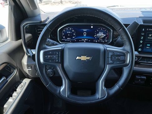 Used 2025 Chevrolet Silverado 2500 LT w/ Convenience Package AWD/4WD image 32