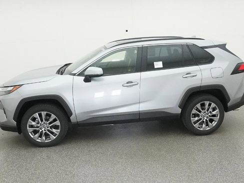 New 2025 Toyota RAV4 XLE Premium image 9