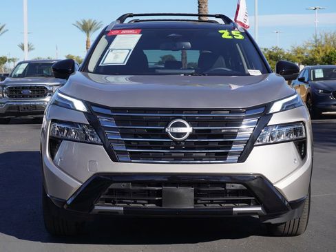 Certified 2025 Nissan Rogue Platinum image 5