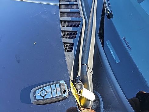 Used 2022 Lincoln Navigator Reserve image 18