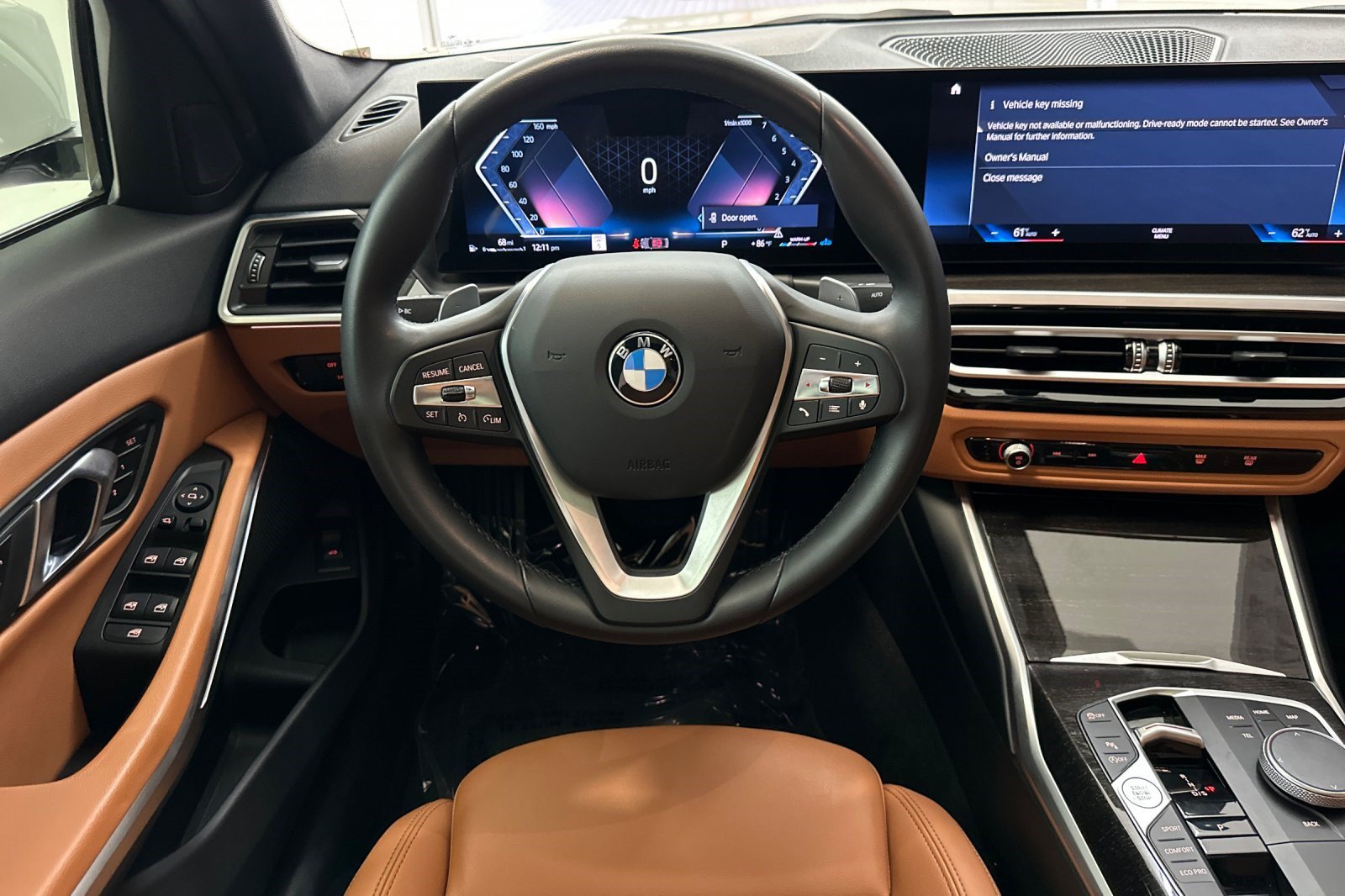 Certified 2024 BMW 330i Sedan w/ Convenience Package RWD image 31
