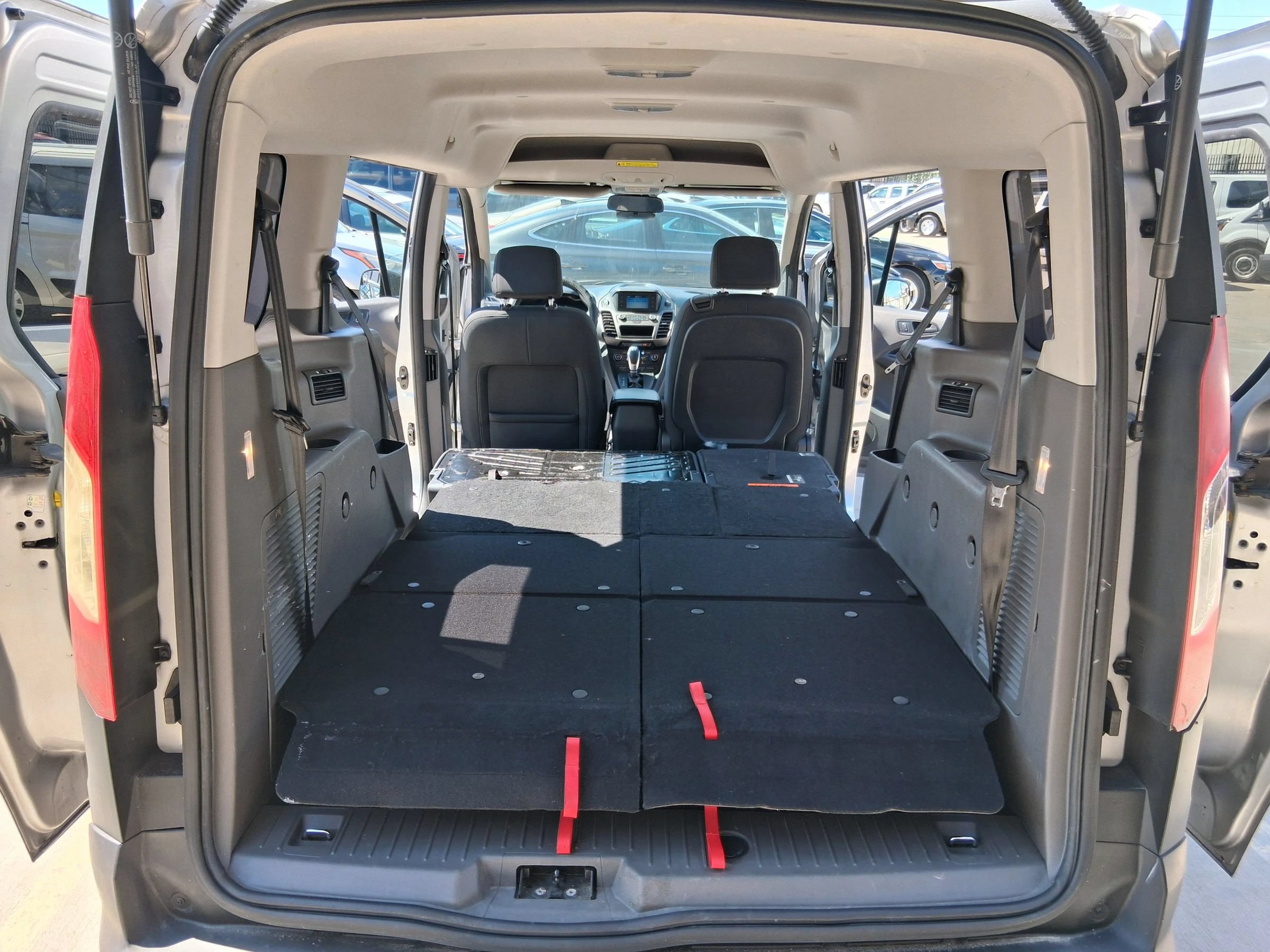Used 2019 Ford Transit Connect XL FWD image 36