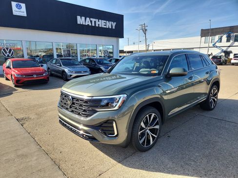 New 2026 Volkswagen Atlas Cross Sport SEL Premium R-Line image 1