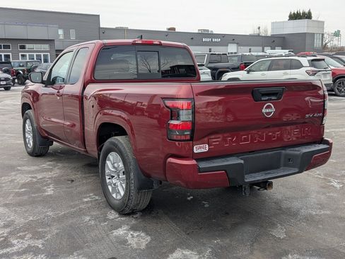 Used 2022 Nissan Frontier SV image 6