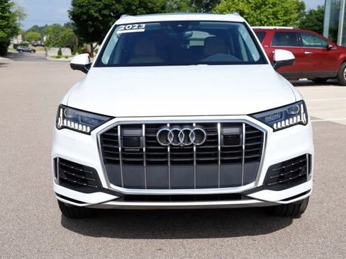 Used 2023 Audi Q7 3.0T Premium Plus w/ Premium Plus Package AWD/4WD image 11