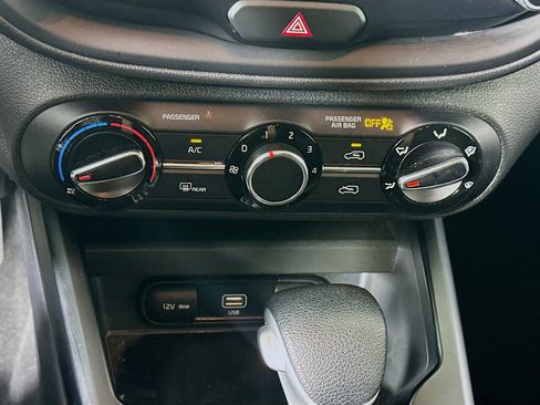 Used 2022 Kia Soul LX w/ Technology Package image 23