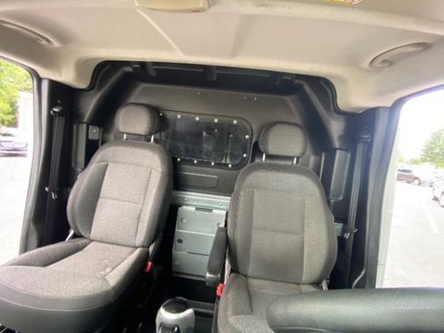 Used 2023 RAM ProMaster 2500 w/ Black Appearance Package image 24