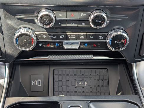 New 2026 Ford F150 Platinum image 23