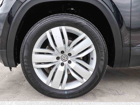 Used 2019 Volkswagen Atlas SE w/ Towing Package FWD image 11