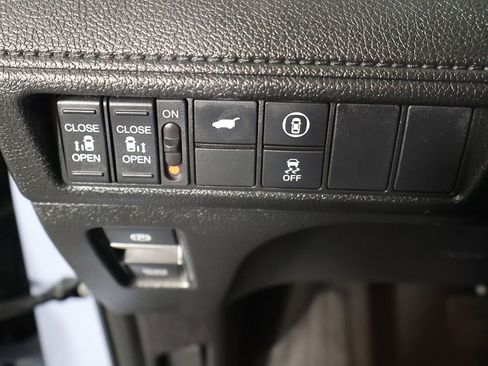 Used 2023 Honda Odyssey Sport image 37