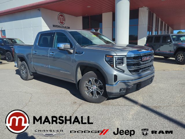Used 2026 GMC Sierra 1500 SLT AWD/4WD image 1