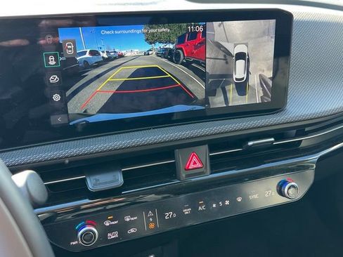 Certified 2025 Kia EV6 Wind image 24