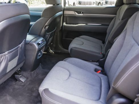 Used 2020 Hyundai Palisade SEL FWD image 17