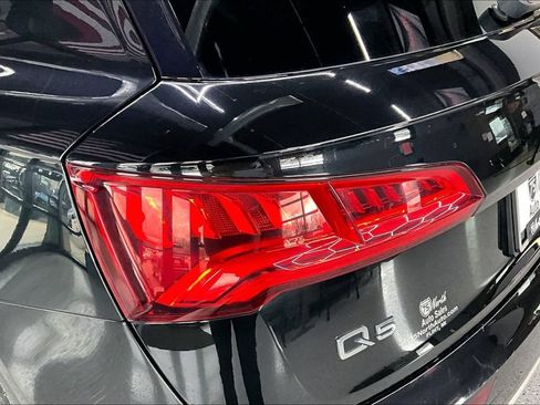Used 2018 Audi Q5 2.0T Premium Plus AWD/4WD image 23