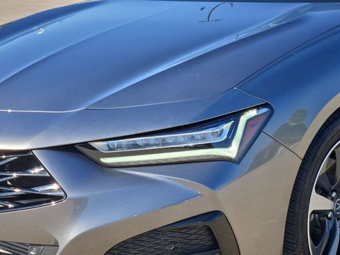 Used 2025 Acura TLX w/ Technology Package FWD image 11