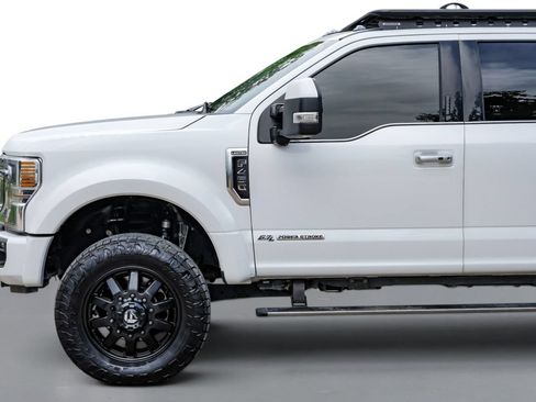 Used 2022 Ford F450 Limited w/ FX4 Off-Road Package AWD/4WD image 10