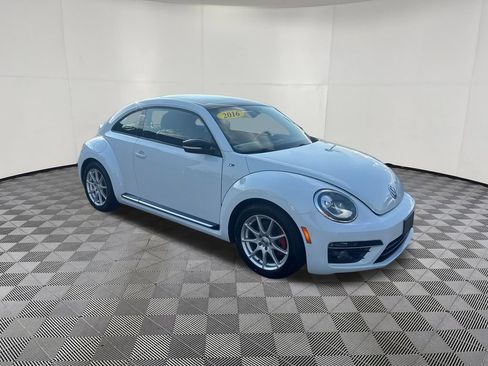 Used 2016 Volkswagen Beetle R-Line SE FWD image 7