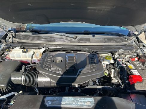 Used 2024 Jeep Wagoneer Series II image 11