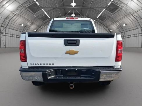 Used 2013 Chevrolet Silverado 1500 W/T AWD/4WD image 4