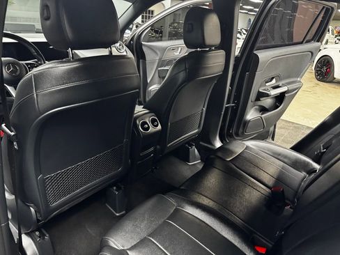 Used 2021 Mercedes-Benz GLA 250 image 45