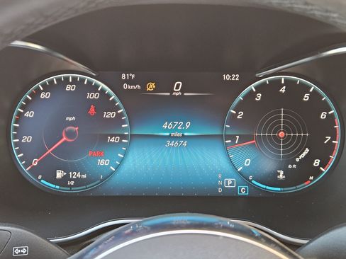 Used 2022 Mercedes-Benz GLC 300 4MATIC Coupe image 16