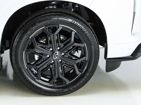 New 2026 INFINITI QX80 4WD image 55