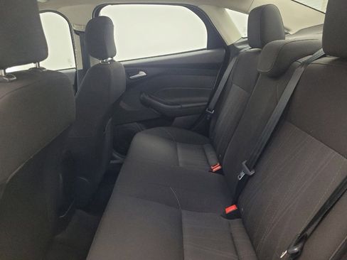 Used 2018 Ford Focus SEL FWD image 18