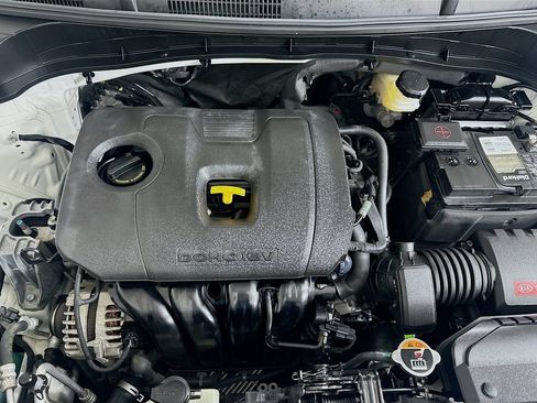 Used 2020 Kia Soul LX image 28