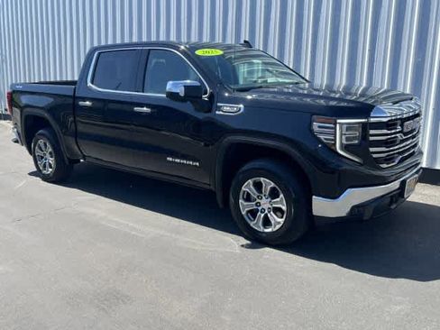 Used 2025 GMC Sierra 1500 SLT AWD/4WD image 8
