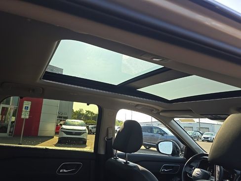 New 2026 Nissan Rogue Platinum w/ Platinum Premium Package image 34