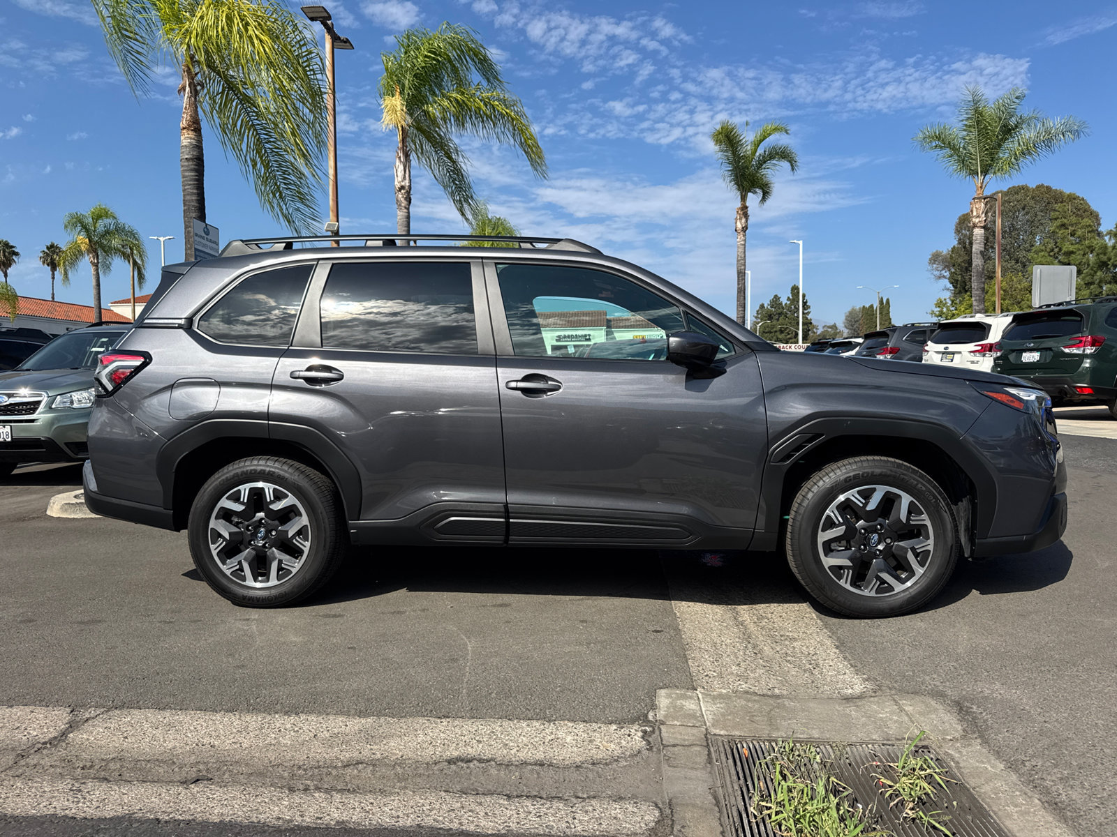 Certified 2026 Subaru Forester Premium AWD/4WD image 5