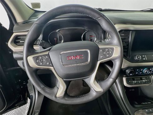 Used 2021 GMC Acadia Denali w/ Denali Ultimate Package AWD/4WD image 10