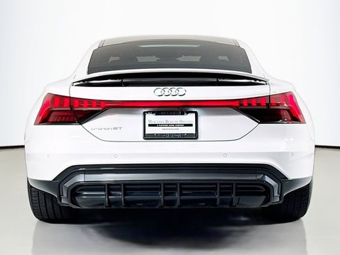 Used 2022 Audi e-tron GT Premium Plus image 4