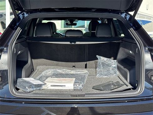 New 2026 Volkswagen Atlas Cross Sport SEL R-Line image 14