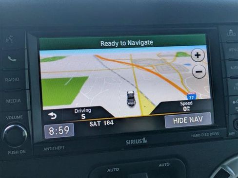 Used 2018 Jeep Wrangler Unlimited Sahara w/ Connectivity Group AWD/4WD image 13