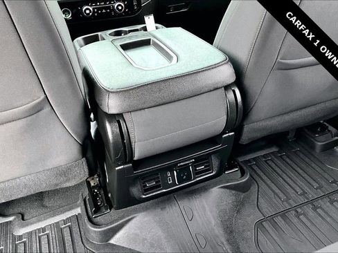 Used 2022 GMC Sierra 1500 Elevation image 11