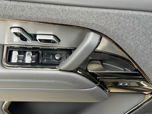 Certified 2024 Land Rover Range Rover Sport Dynamic SE AWD/4WD image 13